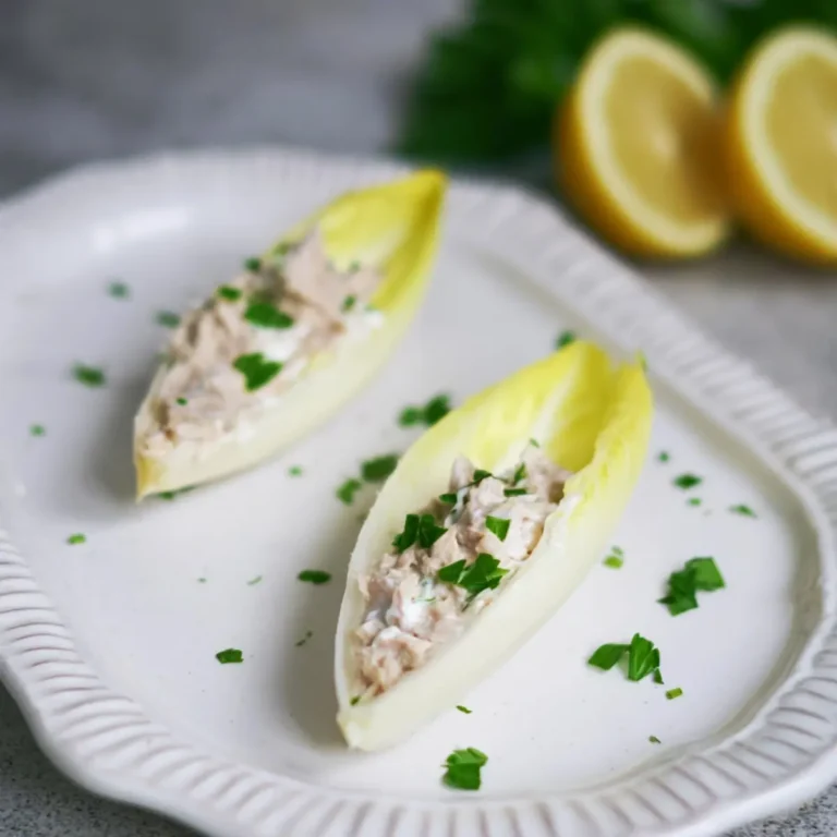 Endivien mit Thunfisch und Frischkäse